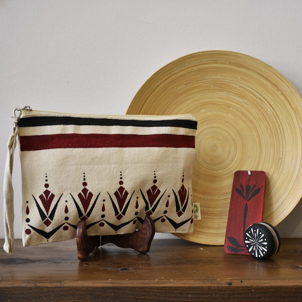 Handpainted clutch #10 - Image 2