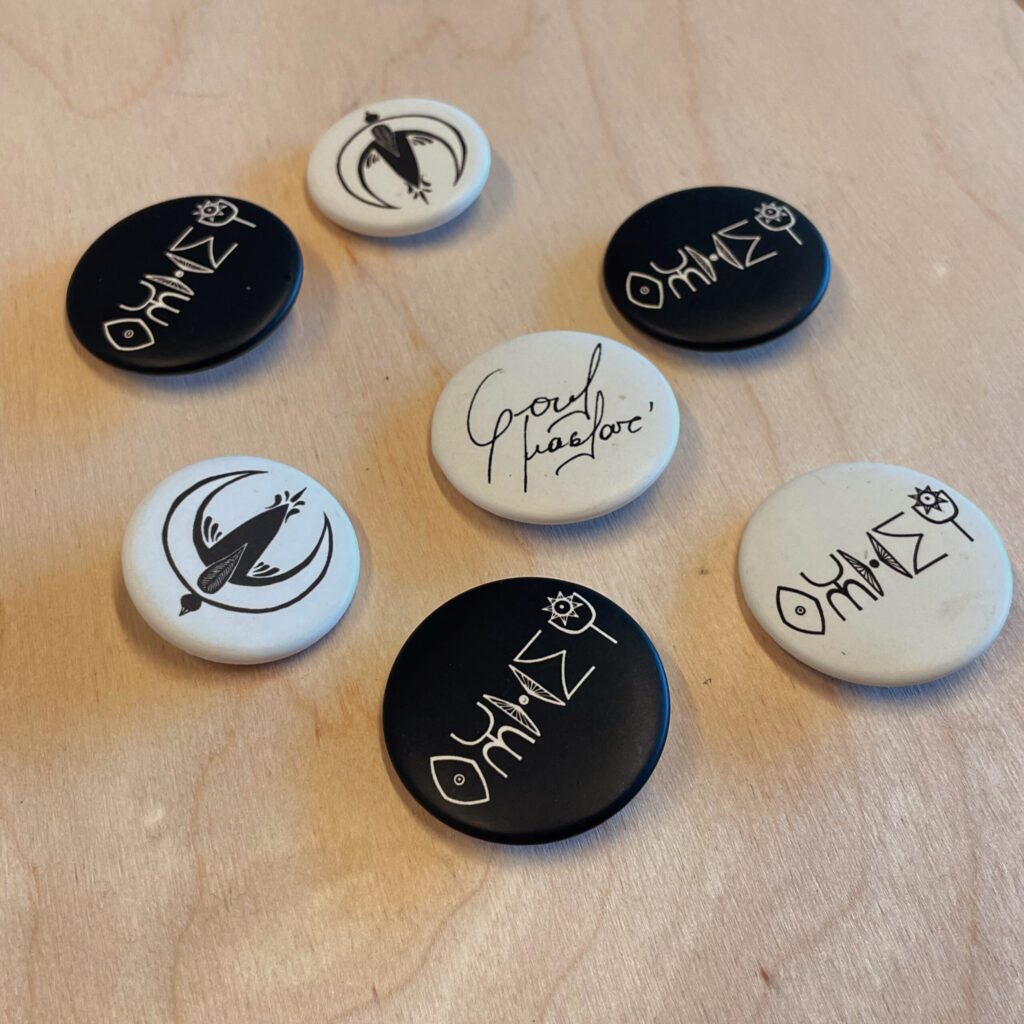 Θυμήσου button μαύρο - Image 3